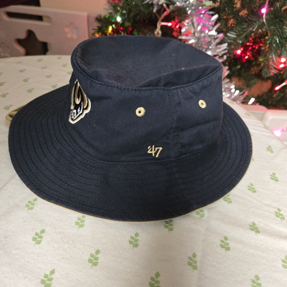 New Era NFL Los Angeles Rams Navy Blue On Field Sideline Bucket Hat One Size - Picture 3 of 4